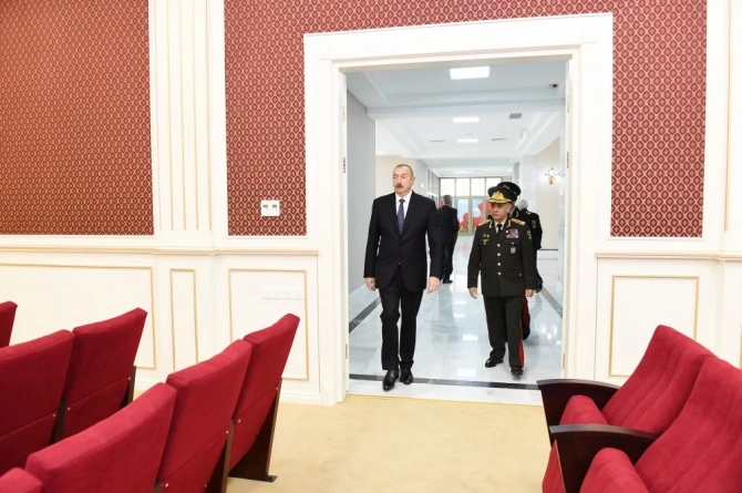 Ильхам Алиев на открытии нового здания Полицейской академии - ФОТО