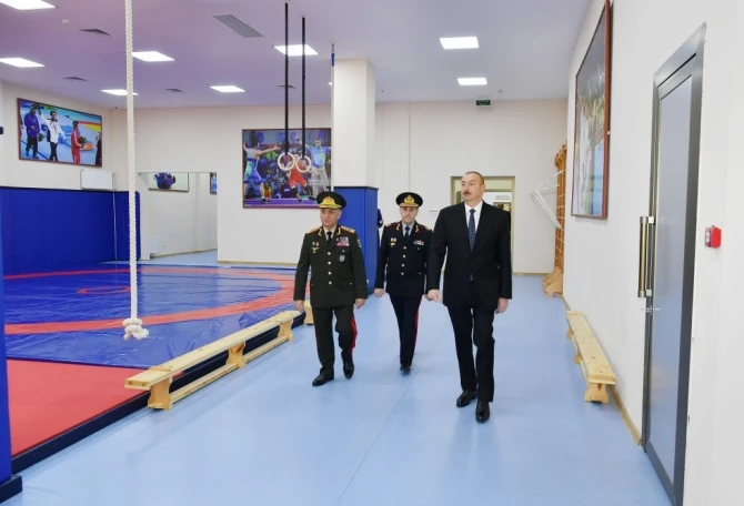 Ильхам Алиев на открытии нового здания Полицейской академии - ФОТО