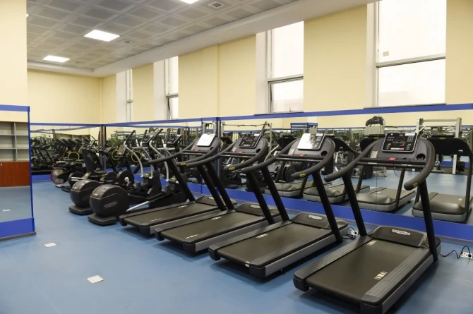 Ильхам Алиев на открытии спортивно-оздоровительного клуба МЧС - ФОТО