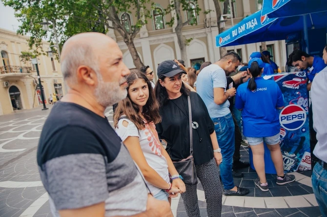 Azərbaycan əhalisi öz sevimli içkisini seçdi - FOTO - VİDEO