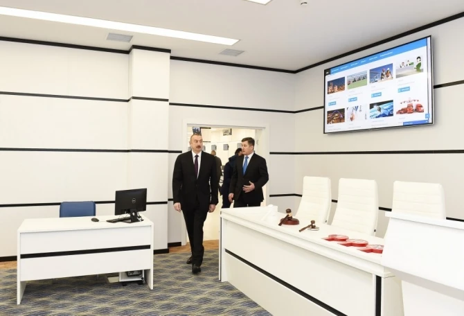 Prezident Əmlak Xidmətləri Məkanının açılışında - FOTOLAR