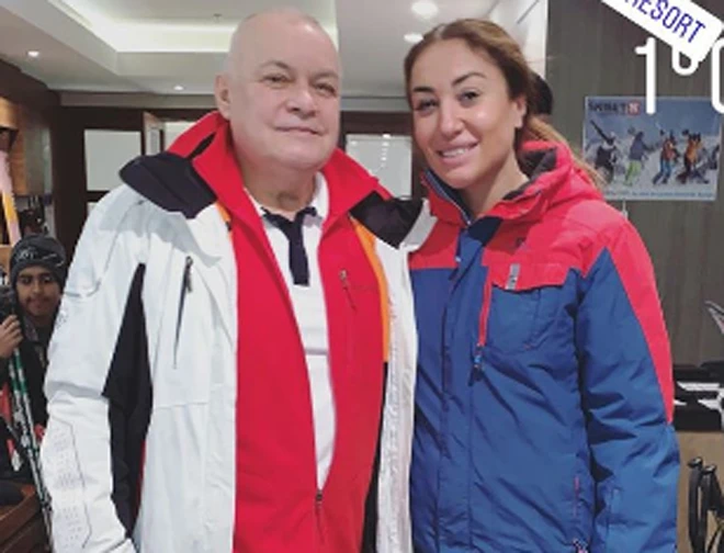 Дмитрий Киселев отдыхает в горах Азербайджана - ФОТО Дмитрий Киселев отдыхает в горах Азербайджана - ФОТО