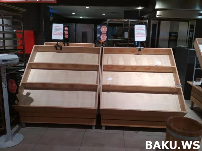 Bakı sakinləri təşvişdə - marketlərdə çörək qıtlığı yarandı  (FOTOLAR)