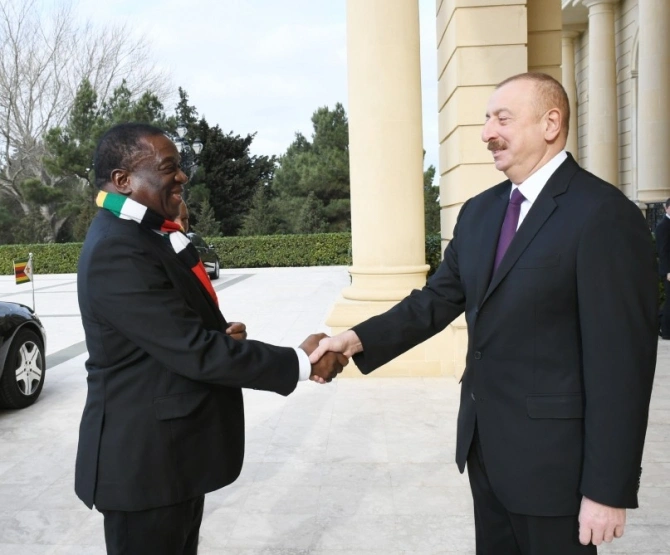 Azərbaycan və Zimbabve prezidentlərinin görüşü olub - FOTOLAR