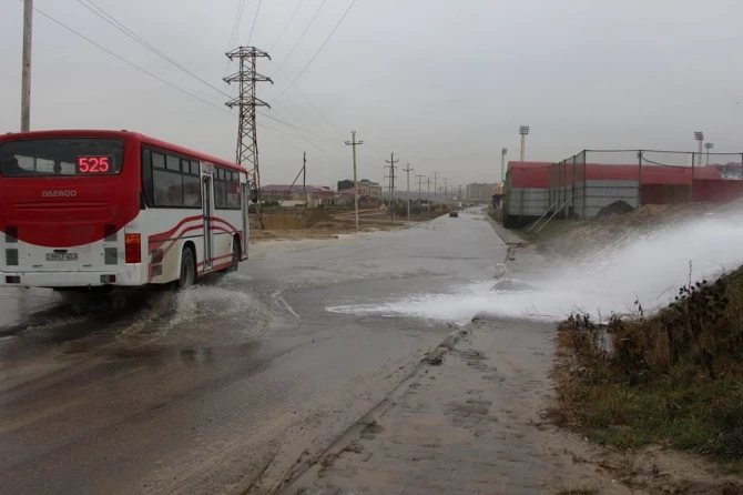 Masazırı su basıb - FOTO