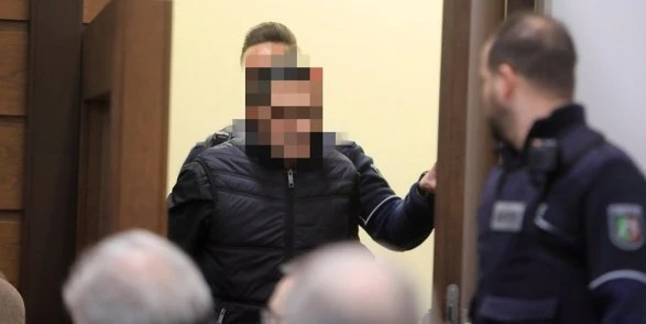 В Германии азербайджанец зарезал немца из-за громкого секса - ФОТО