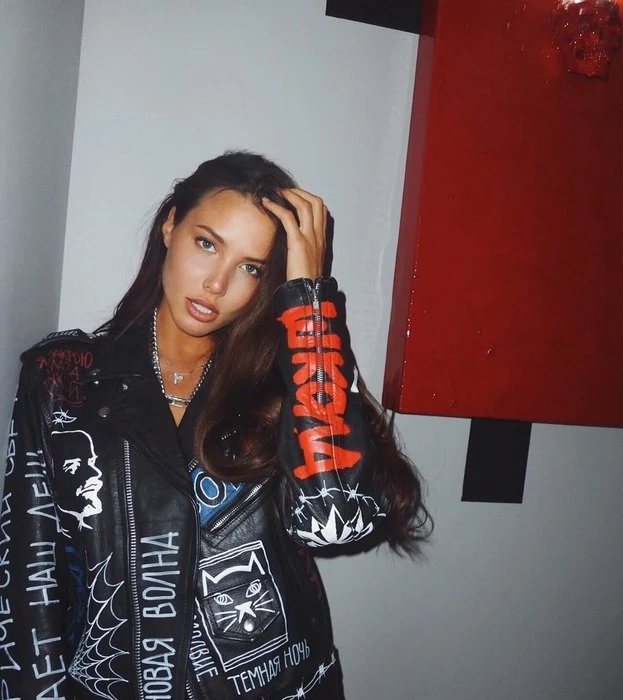 Анастасия Решетова рассказала о причинах нелюбви к Дню святого Валентина - ФОТО