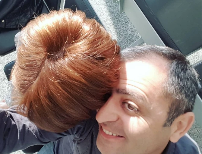 Sevincdən ayrılan Fuad yeni sevgilisi ilə şəklini paylaşdı - FOTO