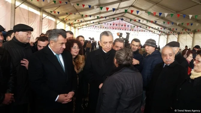 Eldar Əzizov: Eldar Əzizov: