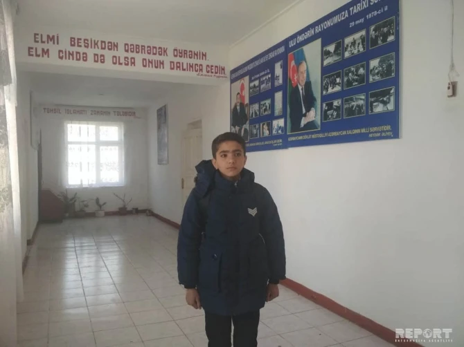 Школьник из Азербайджана ежедневно преодолевает 10 км до школы - ФОТО Школьник из Азербайджана ежедневно преодолевает 10 км до школы - ФОТО