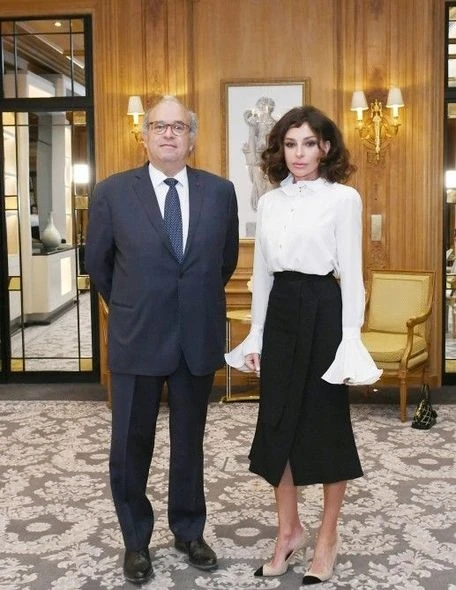Мехрибан Алиева во Франции - ФОТО Мехрибан Алиева во Франции - ФОТО