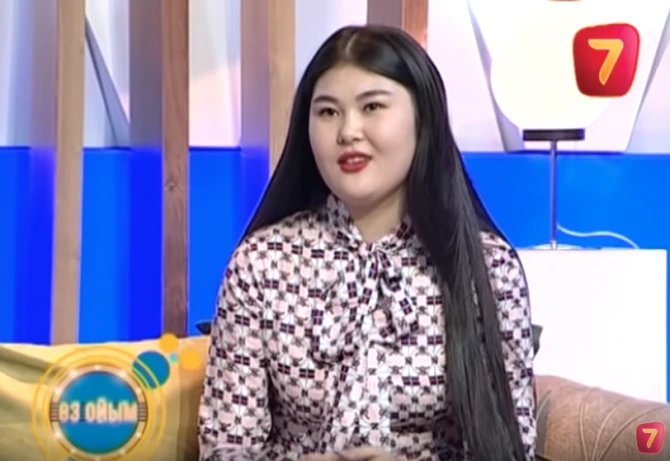 Айнур продает девственность за 5300$, не поступив на бюджет - ВИДЕО