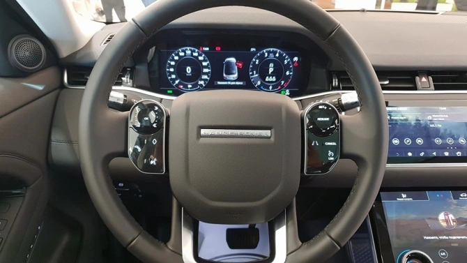 “Range Rover Evoque” modeli avtomobilsevərlərə təqdim edilib  – FOTO/VİDEO
