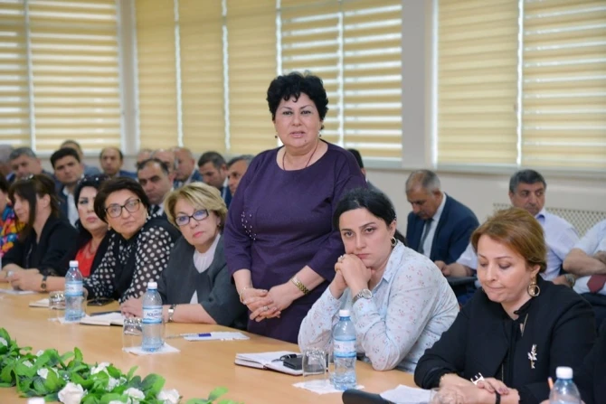 Bakıda məktəb direktorlarına xüsusi tapşırıq verildi – FOTO
