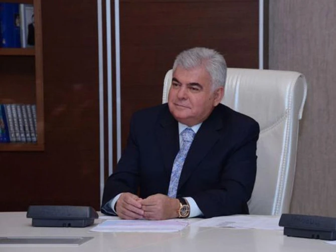 Ziya Məmmədov ibadət etməsindən danışdı: 