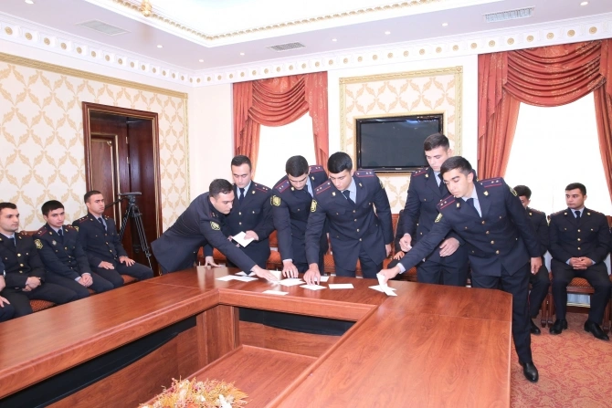 Vilayət Eyvazovdan YENİLİK - Püşkatma yolu ilə polis vəzifəsinə təyinat aldılar – FOTO