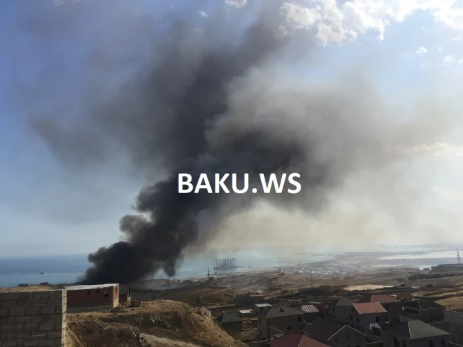 Bakını bürüyən qara tüstü – “Sakinlər pul vermir, biz də yandırırıq” – VİDEO