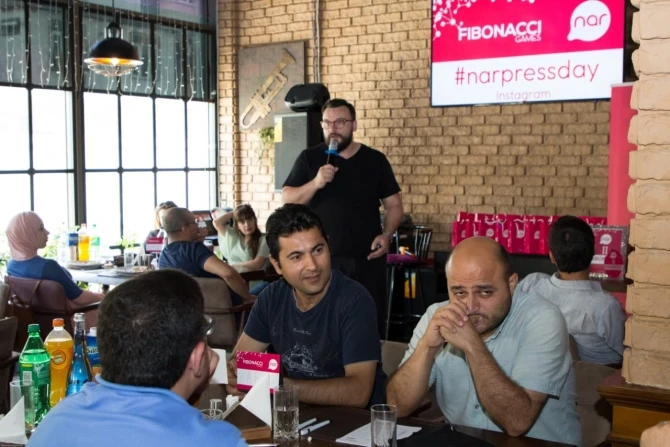 “Nar” media nümayəndələrini intellektual yarışda bir araya topladı - FOTO