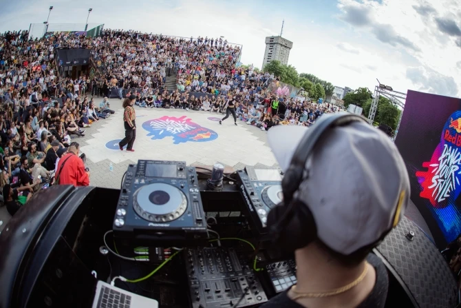 Red Bull Dance Your Style beynəlxalq rəqs yarışması ilk dəfə Azərbaycanda - FOTO