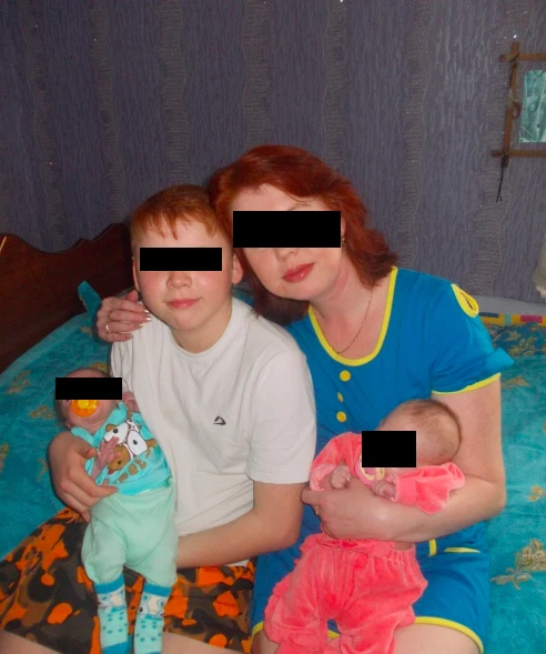 Школьник-отличник зарубил 5 членов семьи и покончил с собой - ВИДЕО