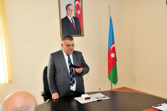 Səlim Müslümovun “Ağsu aşırımı”- Sabiq nazir rayonu necə nəzarətdə saxlayıb?