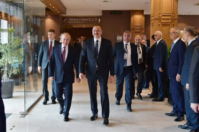 Алиев - Путин и Пашинян - Путин. Как отличаются отношения президентов? - ФОТОАНАЛИЗ