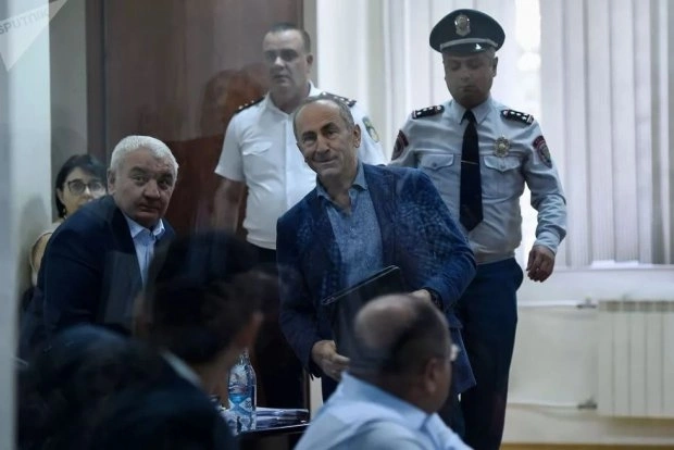 Putin Paşinyanın ümidlərini puç edib - Ermənistandakı görüşdən sensasiyalı FAKTLAR