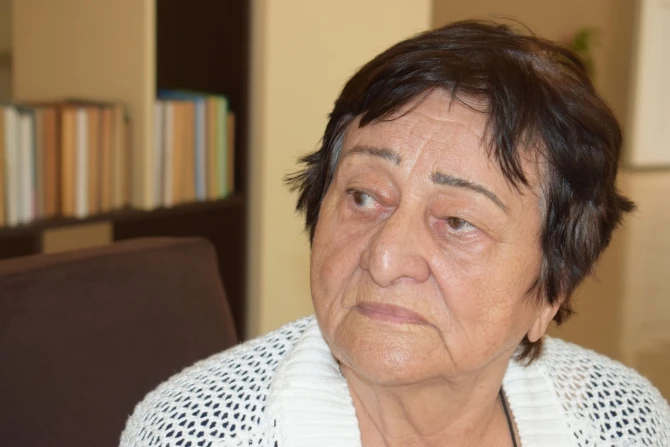 Мачеха известной азербайджанской певицы рассказала о жизни в доме престарелых - ФОТО 