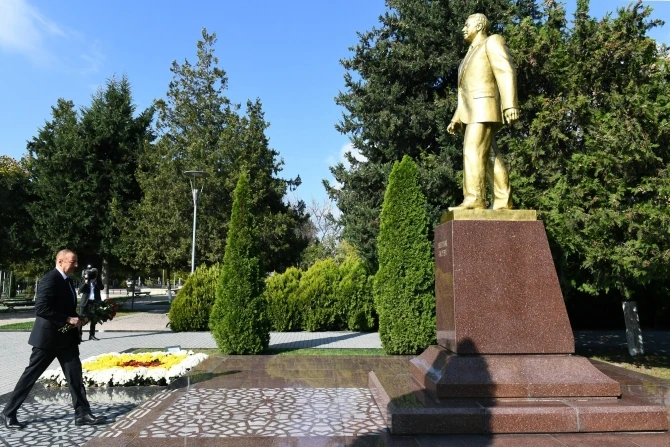 Президент Ильхам Алиев прибыл в Габалинский район
