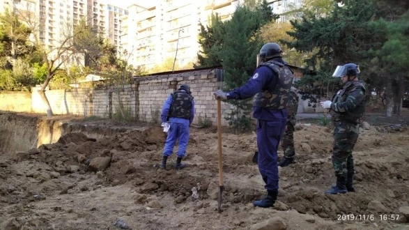 В Хатаинском районе обнаружили артиллерийские снаряды - ФОТО