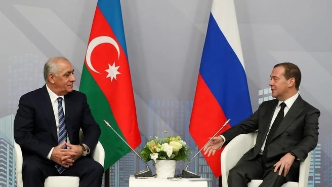 Yeni baş nazirin bir ayı - Hansı işləri görüb?