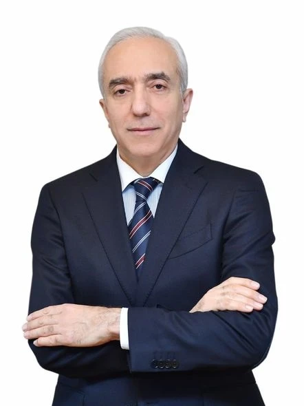 Самый амбициозный кандидат в депутаты ММ от Самухского избирательного округа №102 - Низами Сафаров