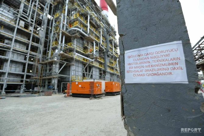 Названа дата завершения строительства новой установки на заводе SOCAR - ФОТО