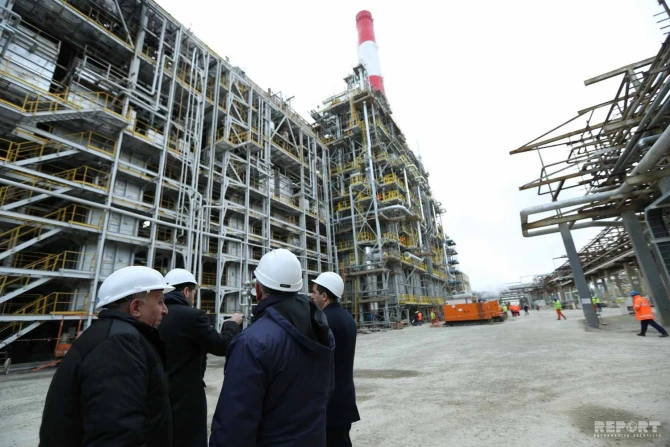 Названа дата завершения строительства новой установки на заводе SOCAR - ФОТО
