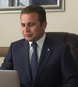 Elmar Vəliyevin kadrı işdən azad olundu - FOTO