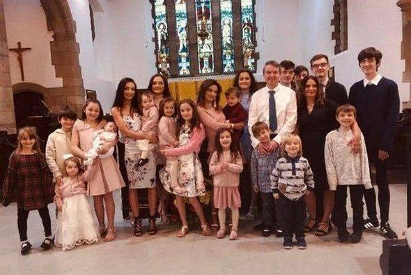 45 yaşlı qadın 22-ci uşağını dünyaya gətirdi – FOTO