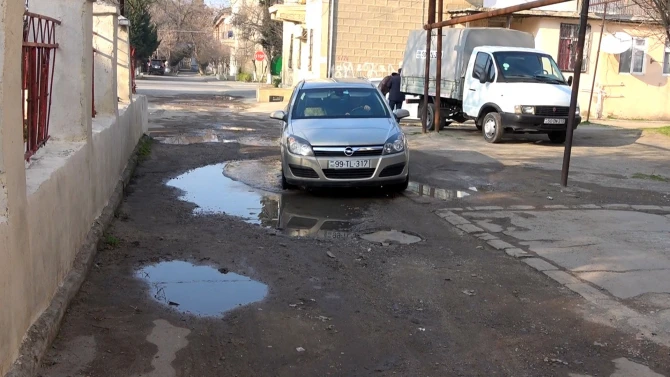 Sumqayıtda yolların təmirinə başlanıldı - FOTO
