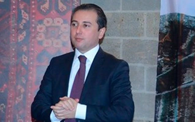 DTX-nin saxladığı rəis müğənnilərə ŞƏRTLƏR QOYUBMUŞ - ŞOK FAKTLAR