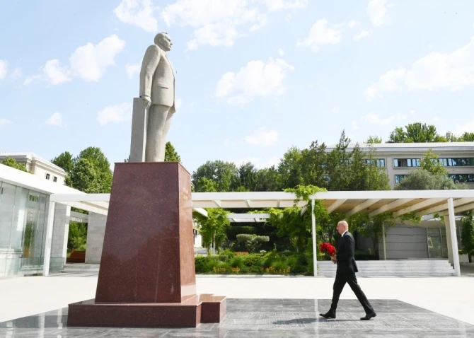 Prezident Mingəçevirdə səfərdədir