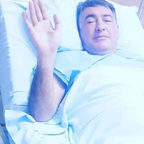 Azərbaycanda məşhur vəkil evində əməliyyat edildi: “Xəstəxanalarda yer yoxdur” - FOTO