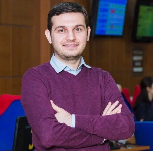 Təhsil ekspertlərinin Ukrayna Universitetlərinə qəbul haqda tövsiyələri