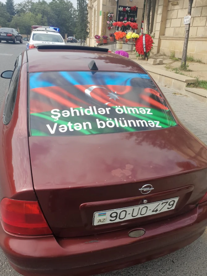 Şəhidlərin şəkillərinin avtomobillərdən çıxarılmasının SƏBƏBİ AÇIQLANDI