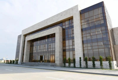 Prezident Milli qəhrəmanın adına məktəbin açılışını edib