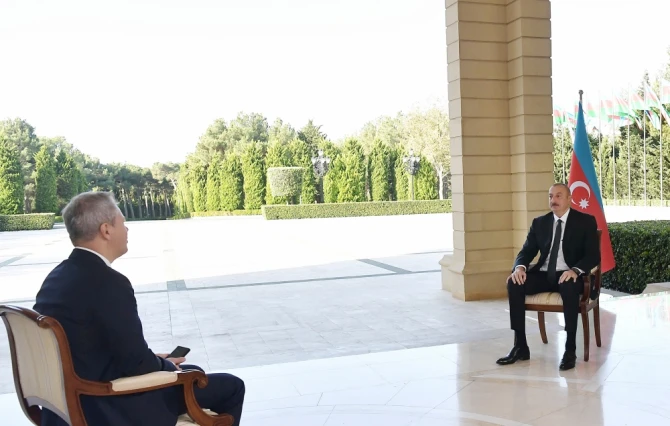 İlham Əliyev Rusiyanın RBK televiziya kanalına müsahibə verib - FOTO