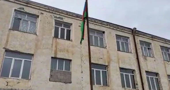 Азербайджанский флаг поднят в селе Гюльбалы Агдамского района – ФОТО/ВИДЕО
