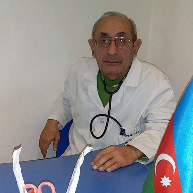 Azərbaycanda daha bir həkim koronavirusdan öldü - FOTO