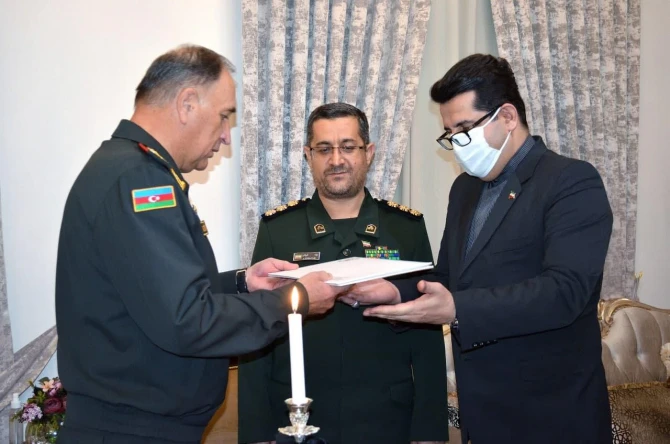 Azərbaycan Müdafiə Nazirliyi İran tərəfinə başsağlığı verib - FOTO
