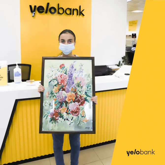 Юная художница подарила свою картину Yelo Bank - ФОТО