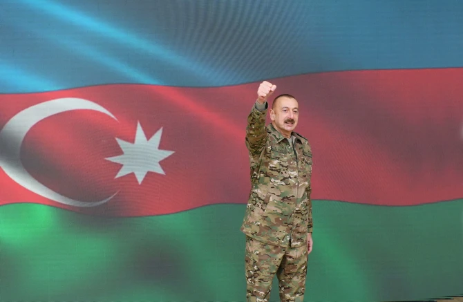 Bütün vədlərinə əməl edən Prezident