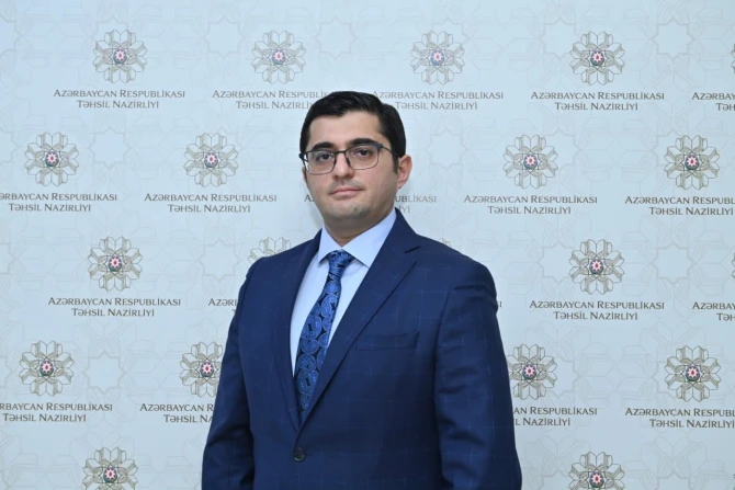 Təhsil naziri yeni direktor təyin etdi - FOTO